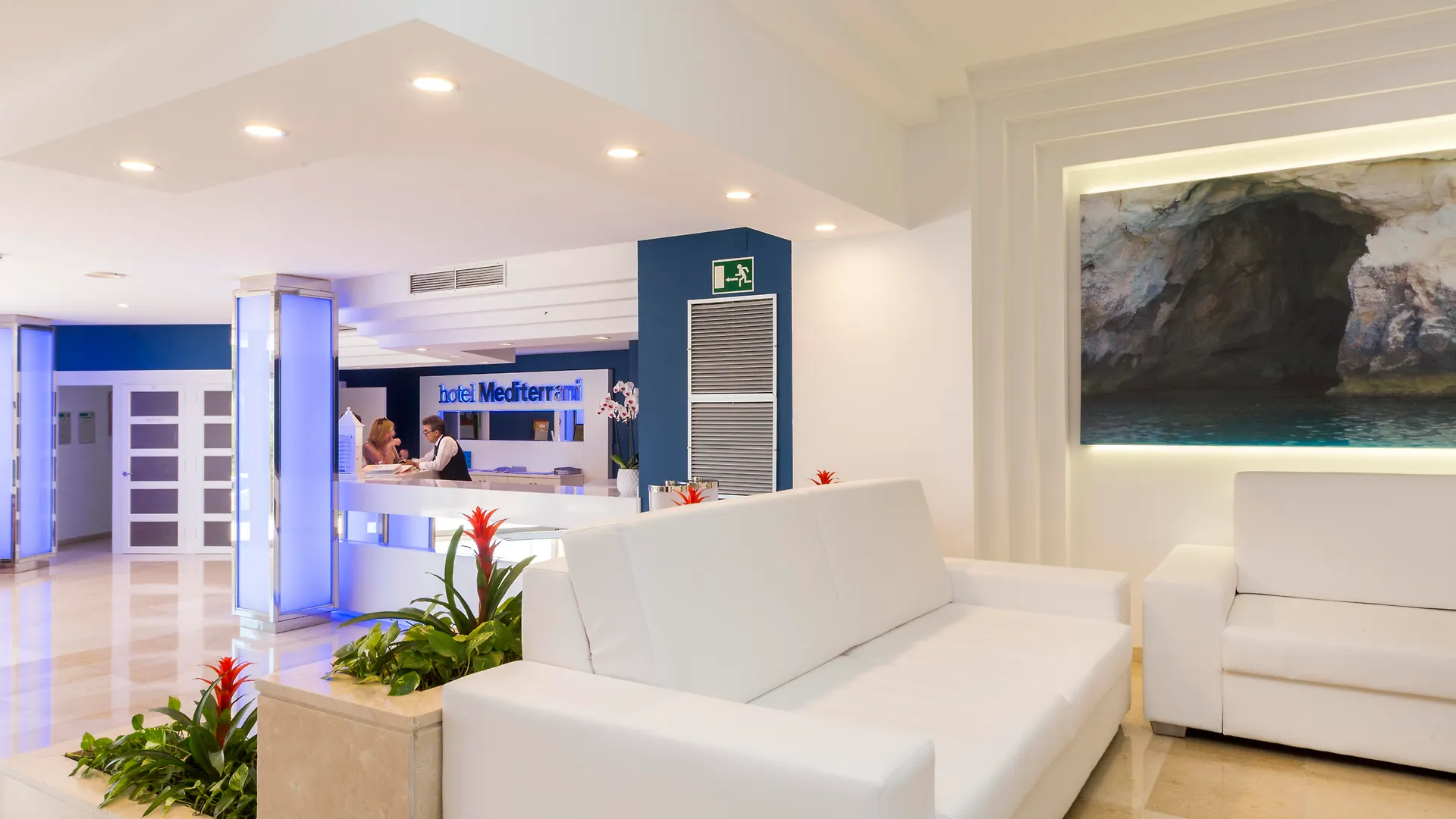 Globales Mediterrani Cala Blanca