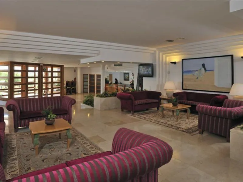 Hotel Globales Mediterrani Cala Blanca